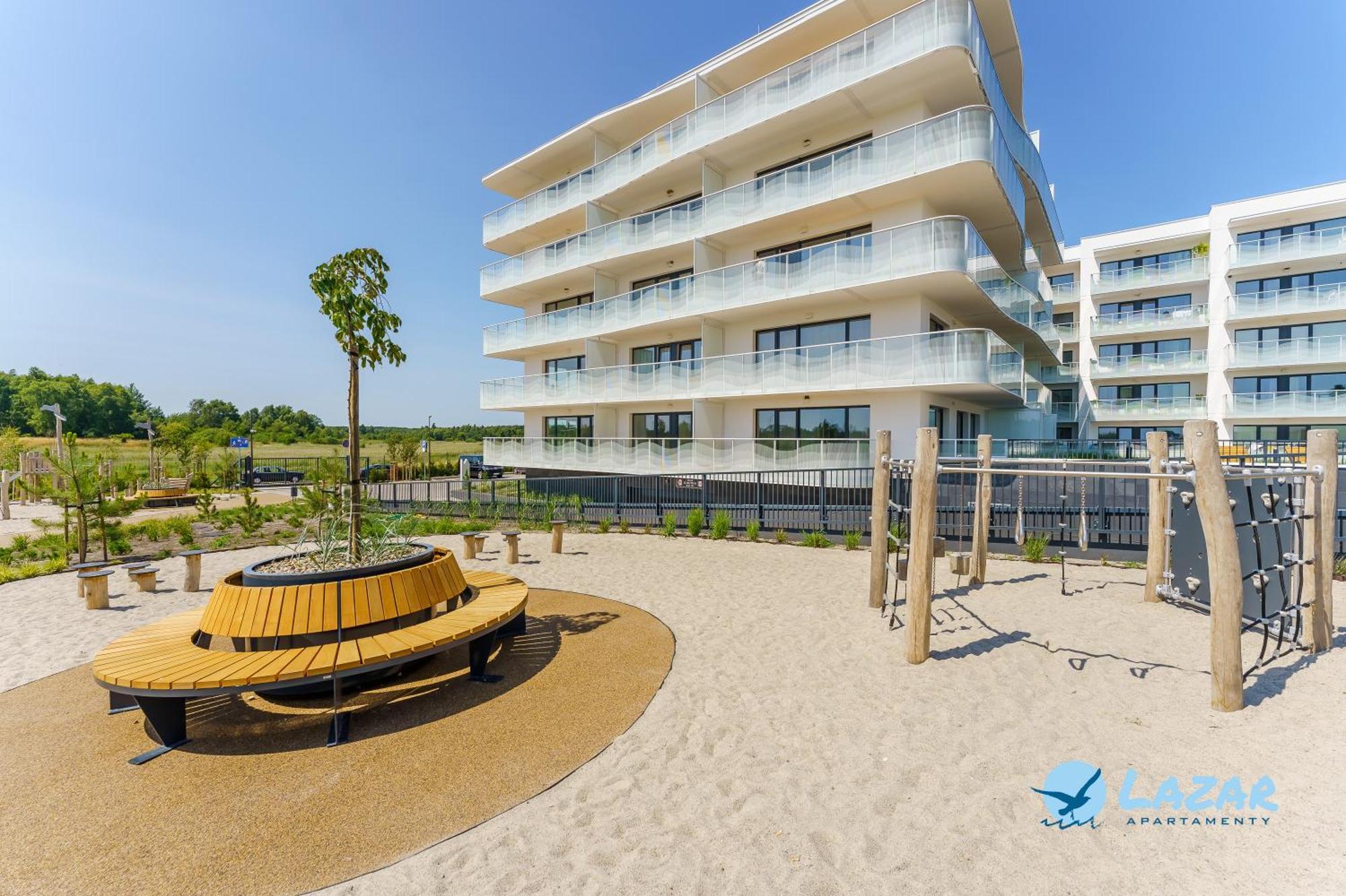 Lazar Apartamenty Polanki Aqua Kolobrzeg Exterior photo